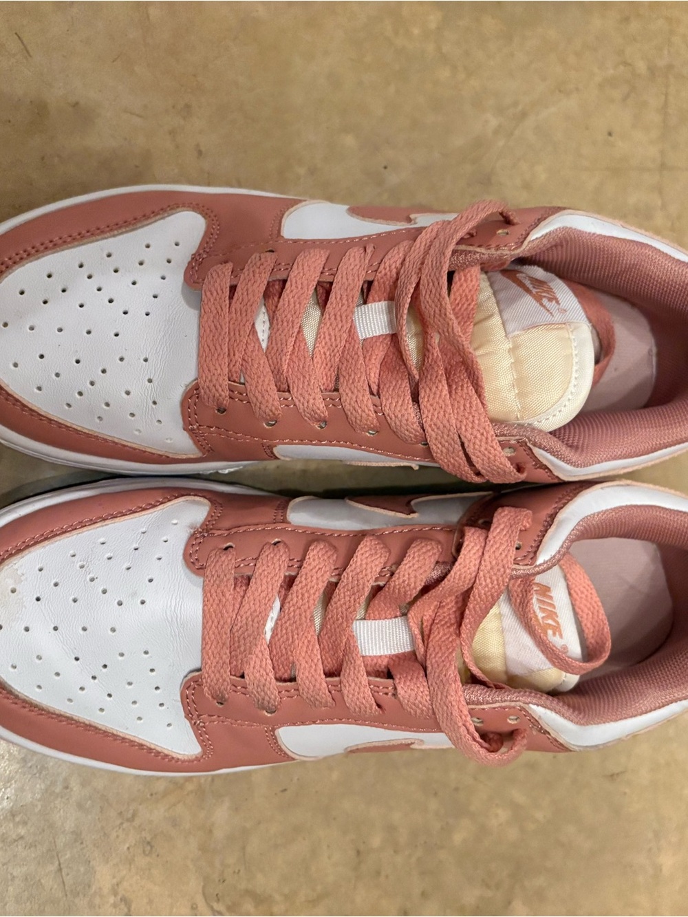 Nike Low Top Dunks in Dusty Rose